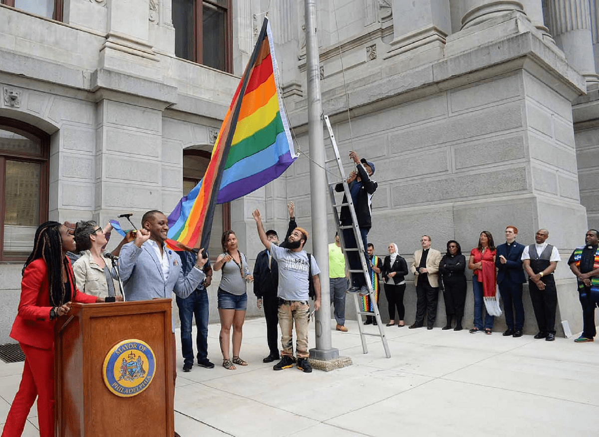 Colors of the gay flag - MMXCa7SVu7jkV3CvcAKJgUTFX48ul 