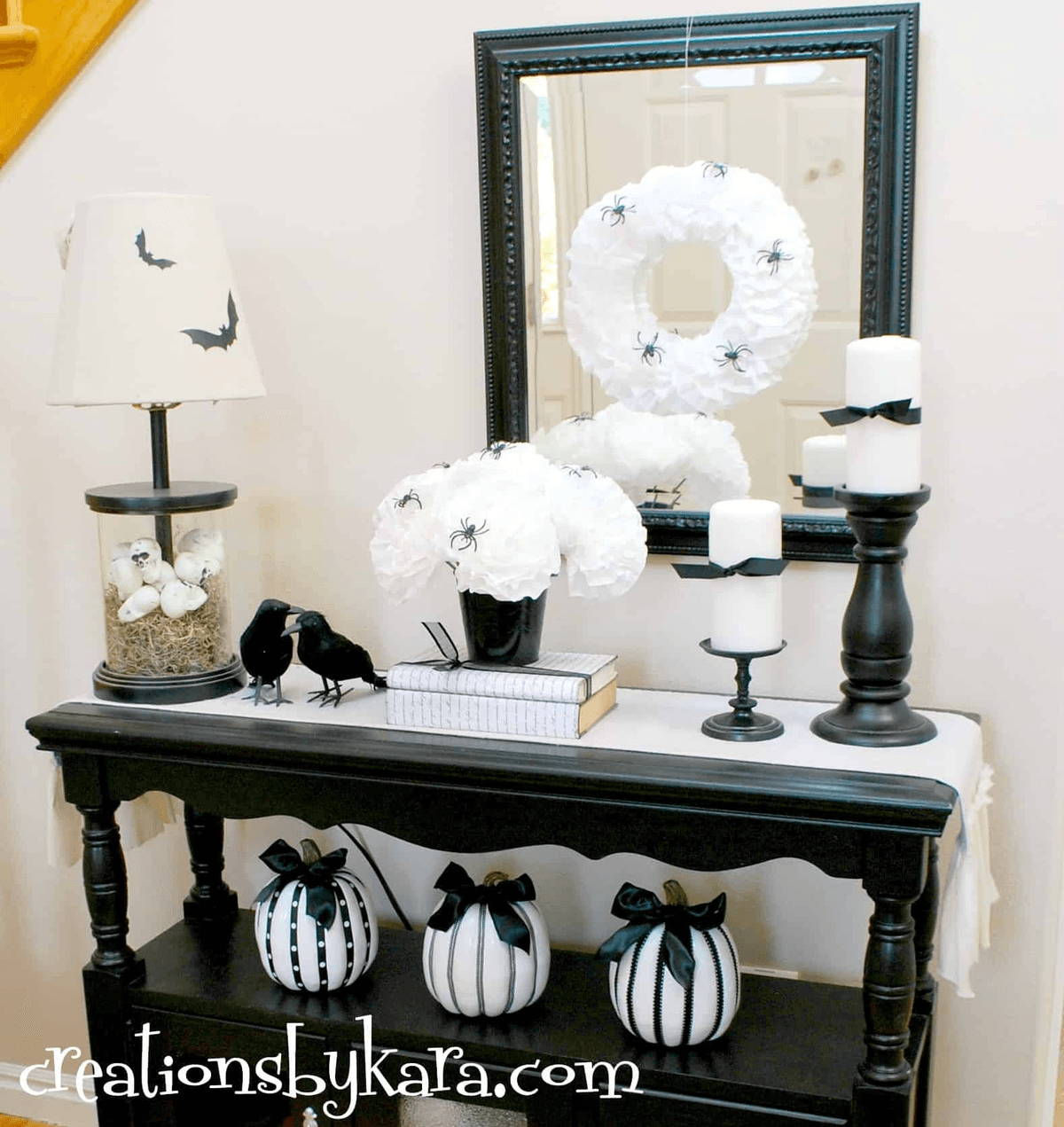 Black and white display