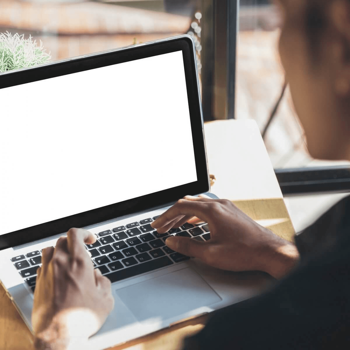 Windows 10 white screen