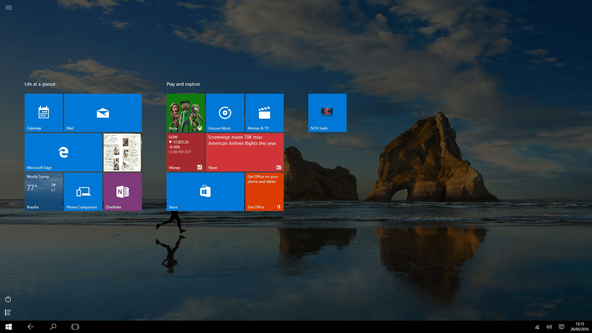 Desktop background disappears windows 10