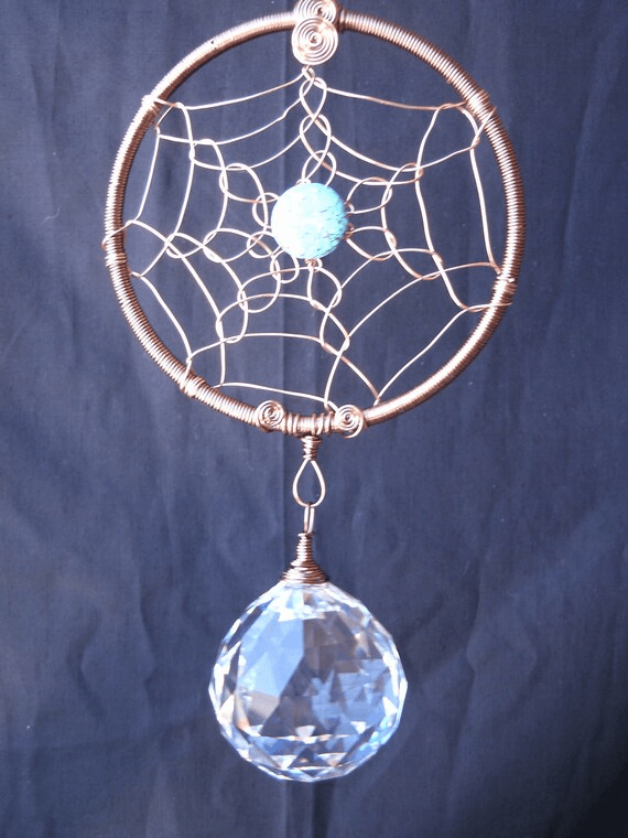 Dream catcher in bedroom feng shui