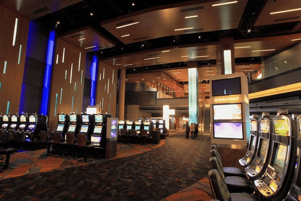 Harrah's cherokee casino open
