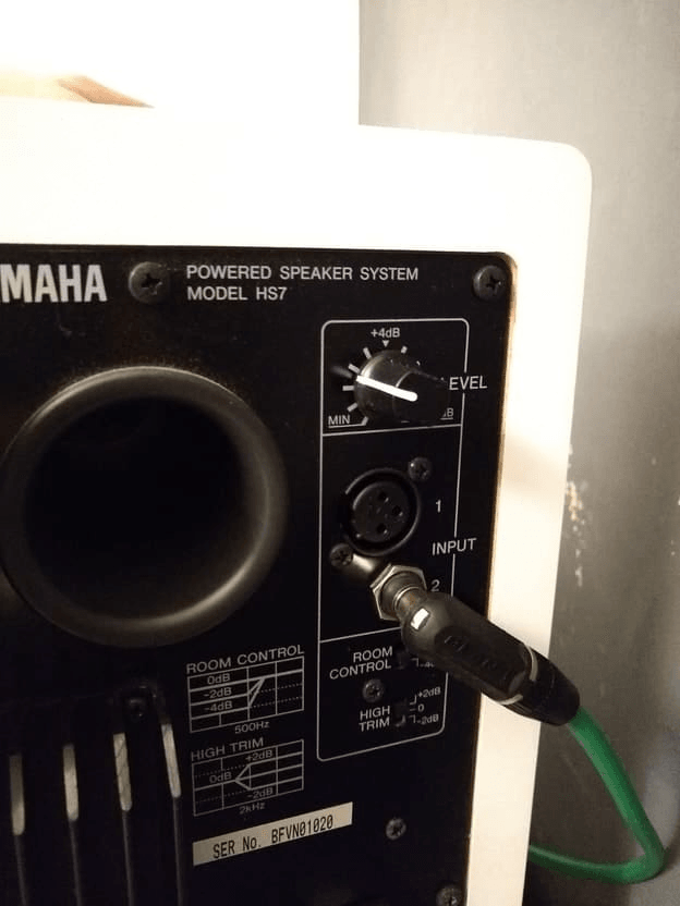 How to hook up studio monitors