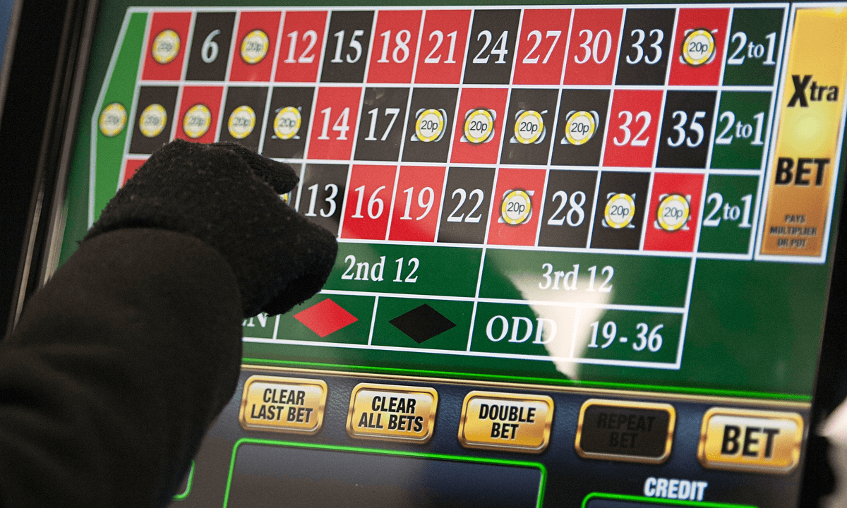 How to play roulette machine and win
