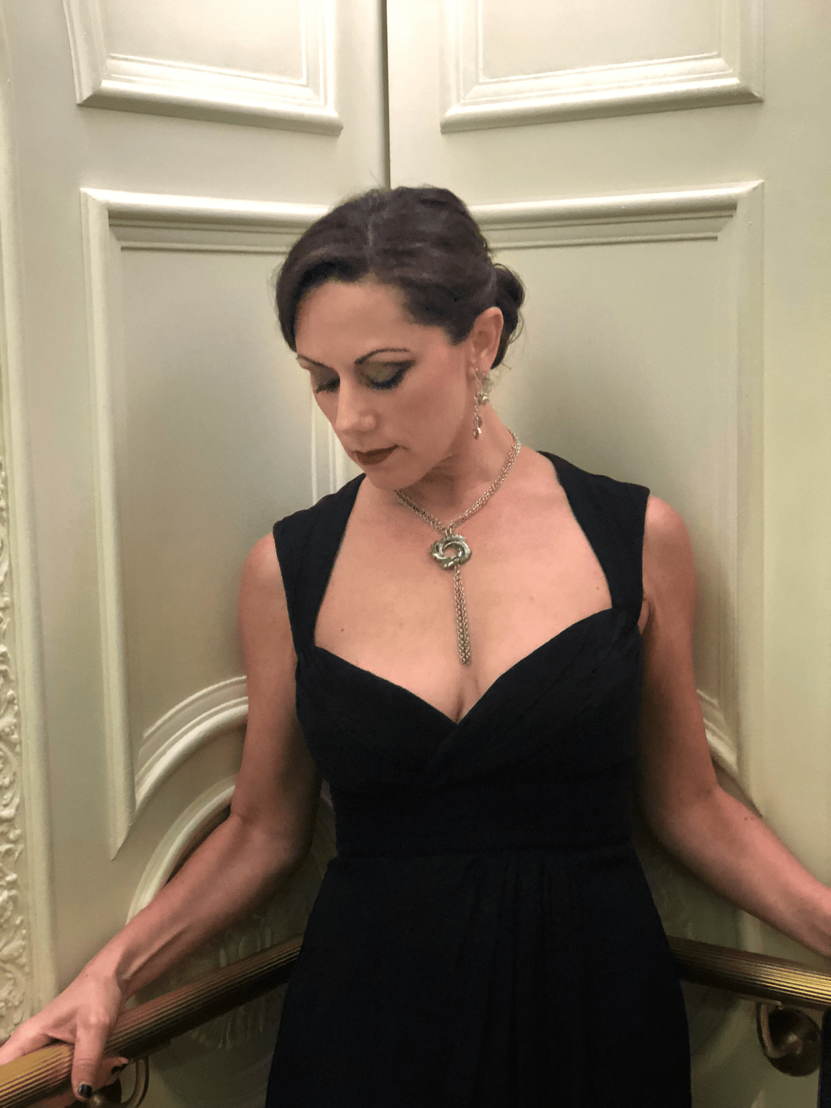 Casino royale why did vesper die