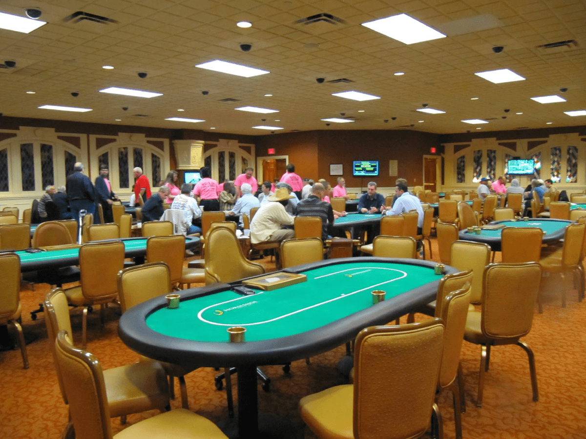 Horseshoe casino hammond poker room