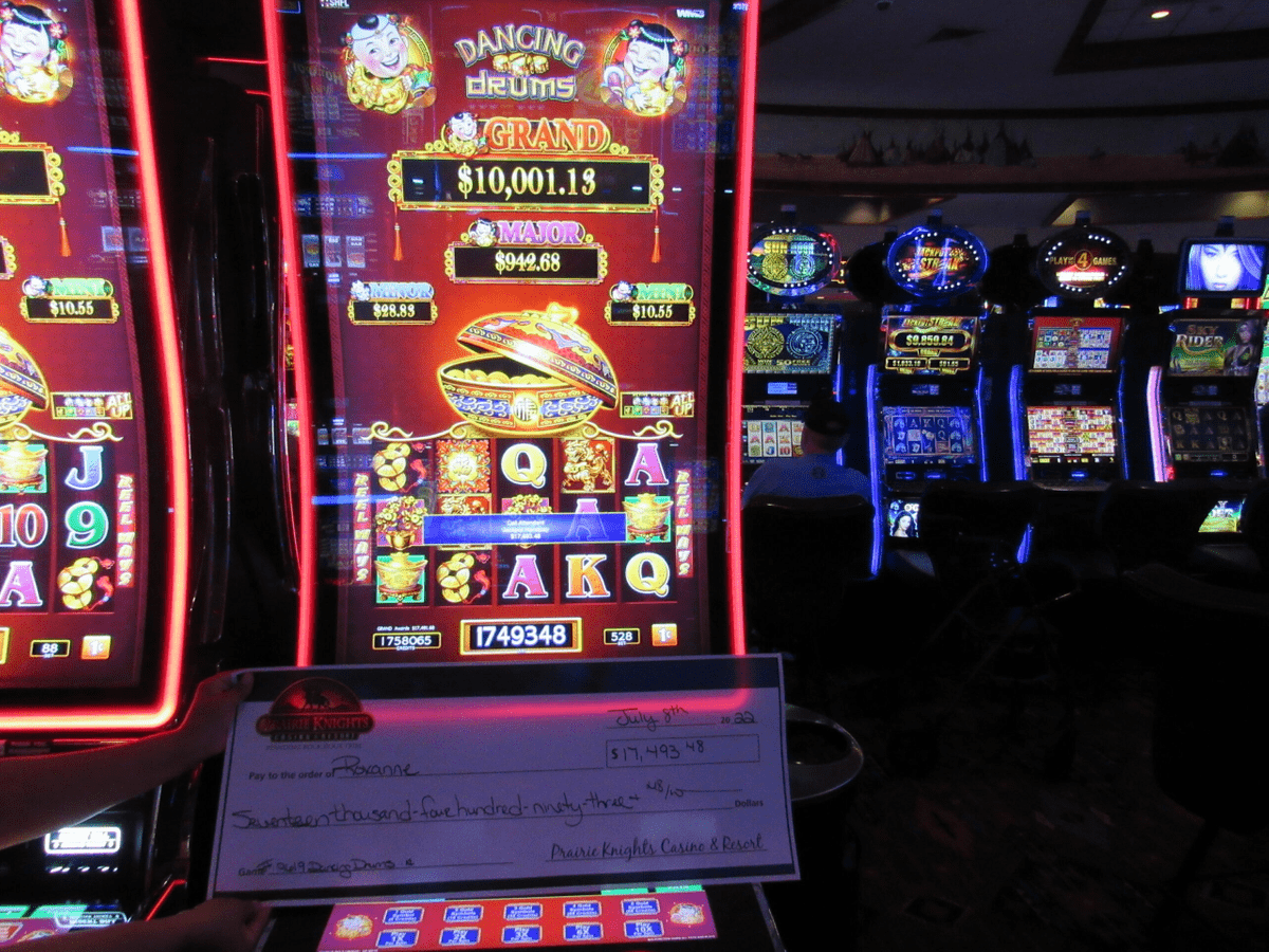 When was prairie knights casino built