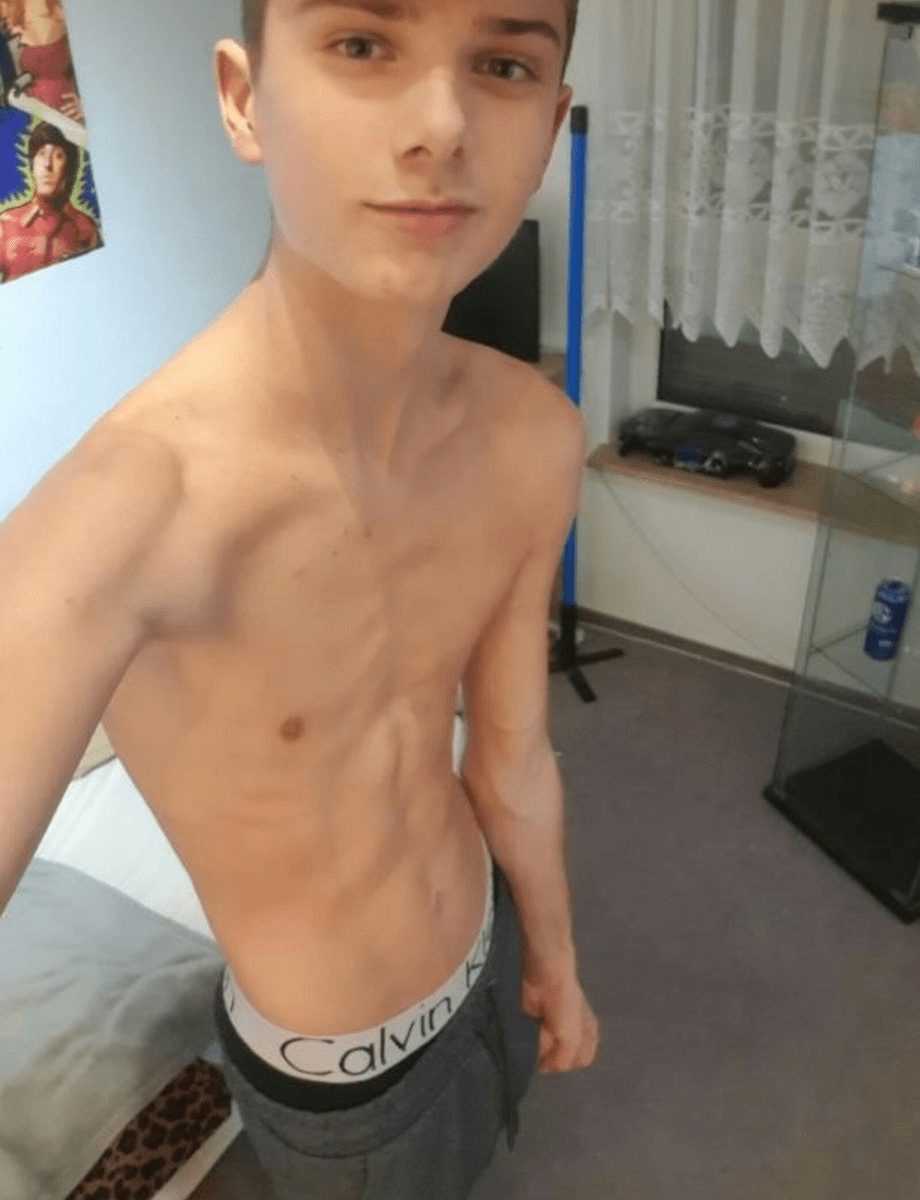 Myanmar gay porn on twitter