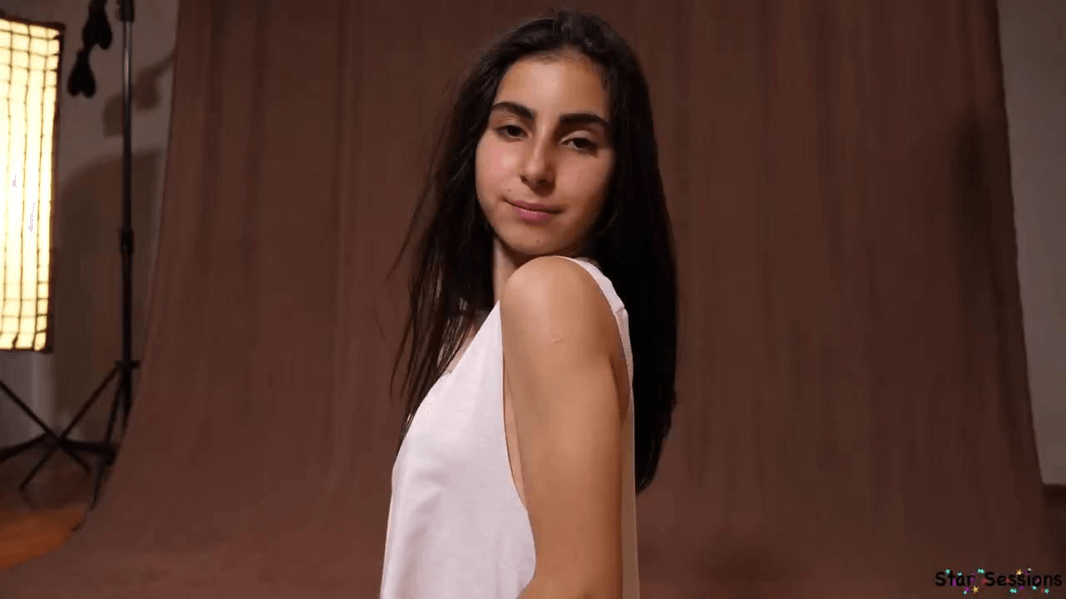 Sessions secret stars lilu pics