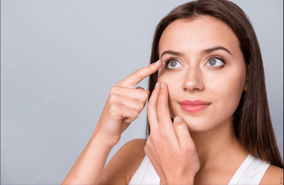 Dryness During Wearing the Contact Lens