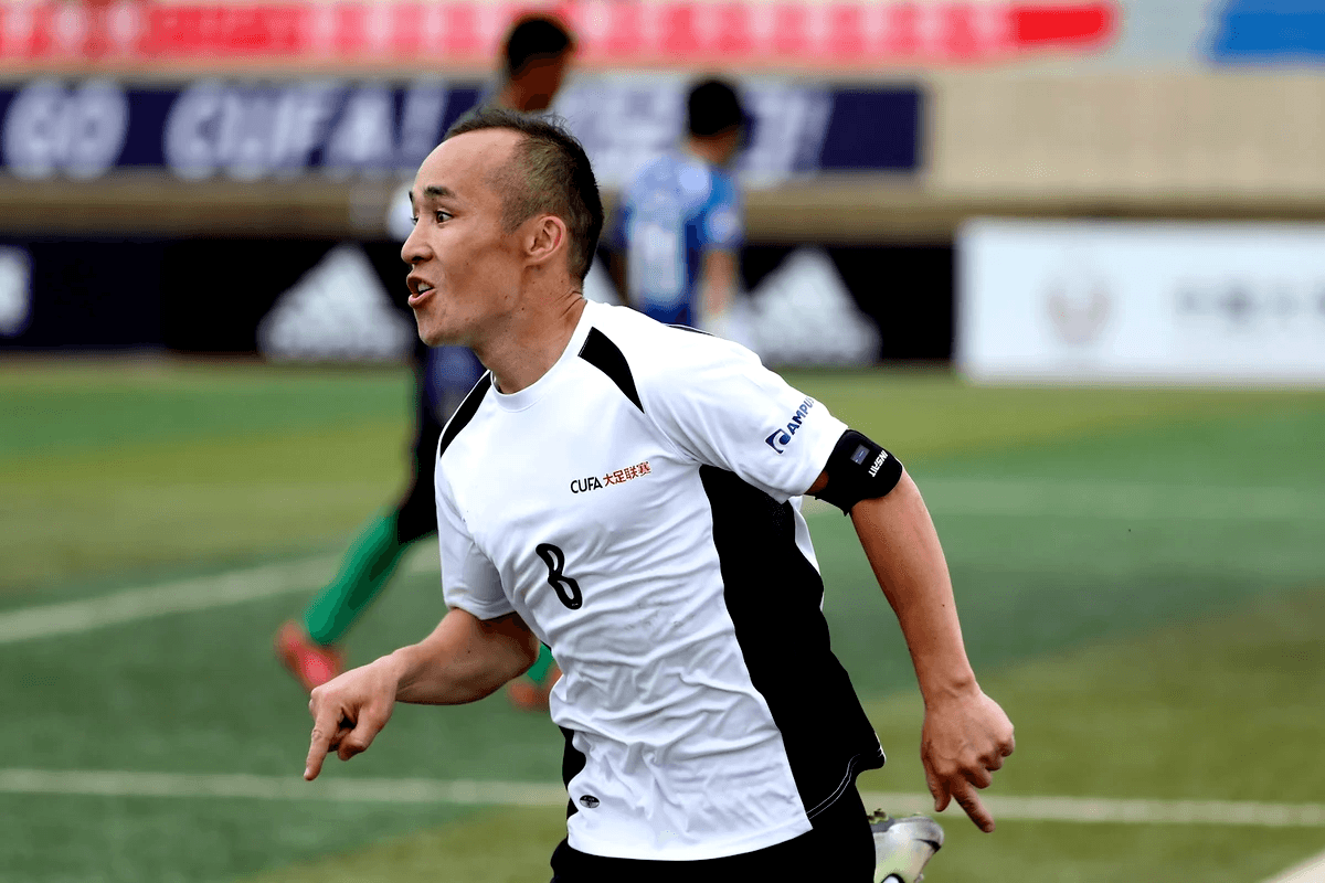 Innovative football tracking system featuring smart football technology and football player trackers.