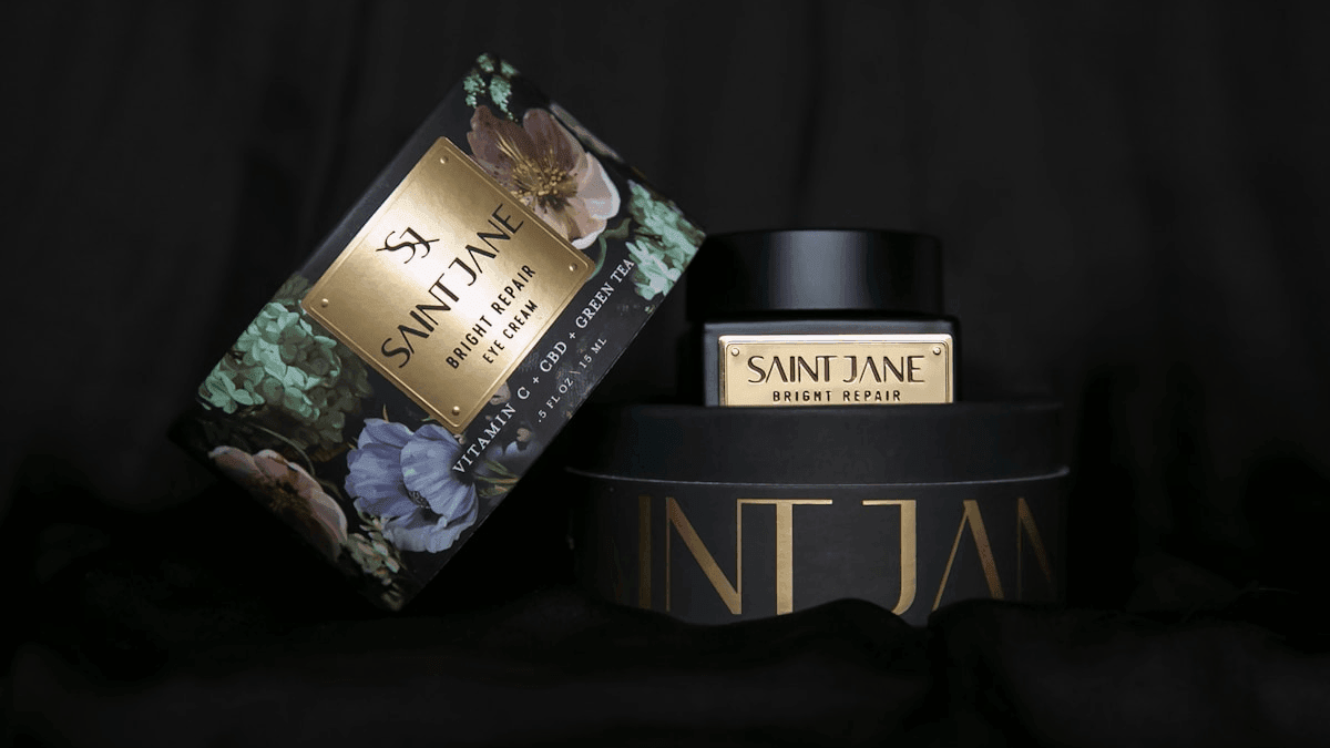 Od półki do ekranu: Zwiększanie SEO dzięki efektywnemu projektowaniu opakowań produktów