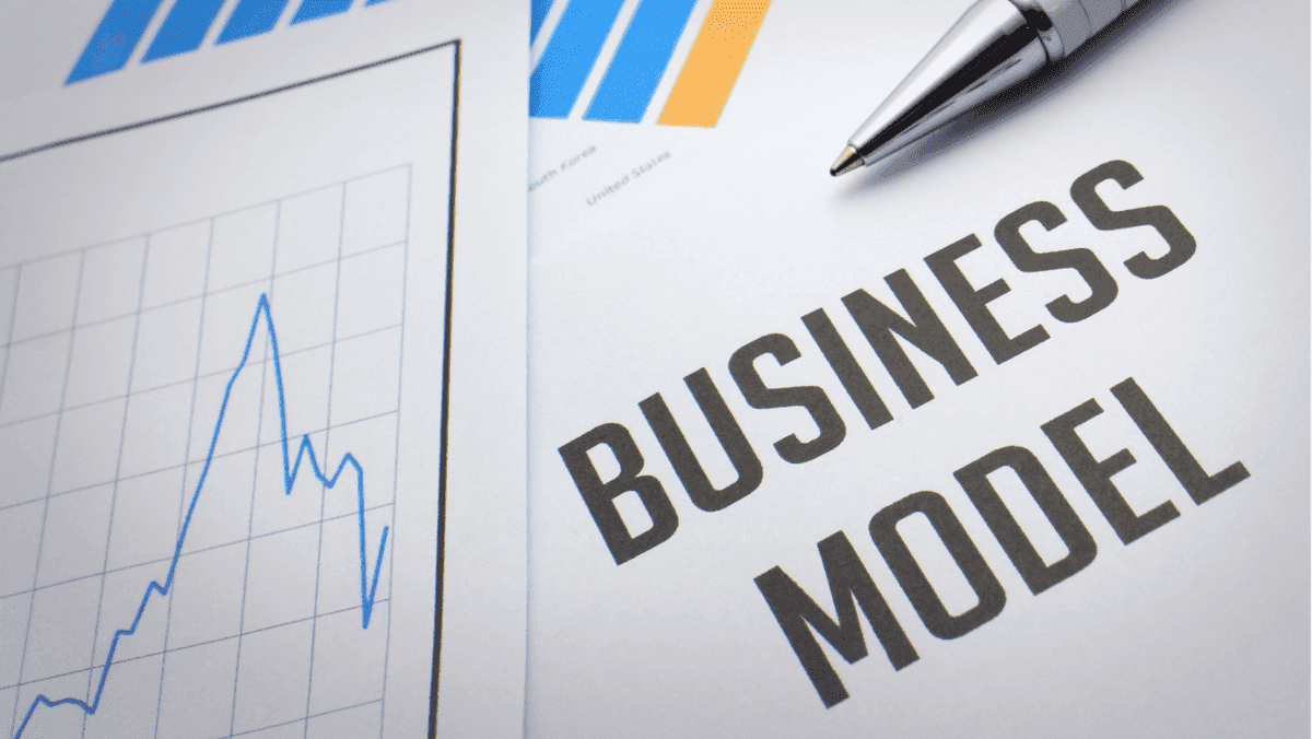 Explorer différents modèles d'affaires : lequel fonctionne pour vous ?