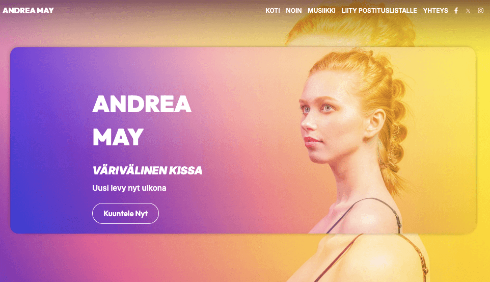 Andrea May -malli Strikinglyltä