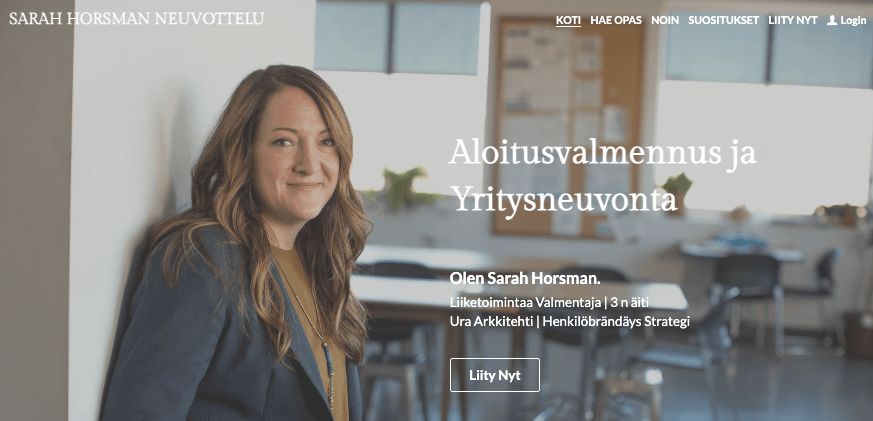 Kuva otettu Strikingly - Kate Greenspade -mallipohjasta