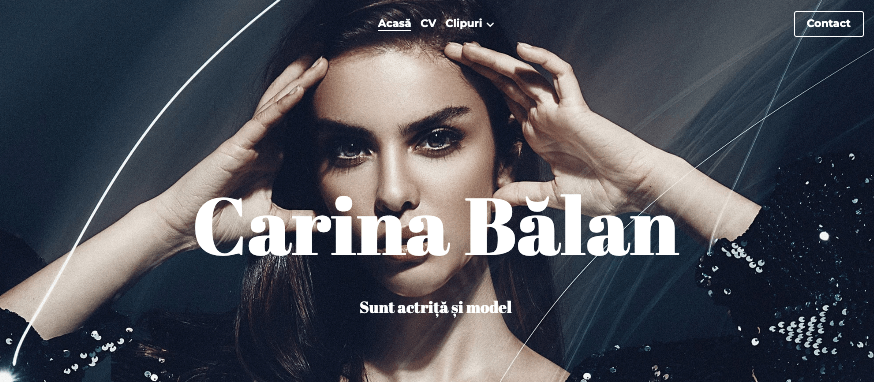 Template-ul Karin Blanco de la Strikingly