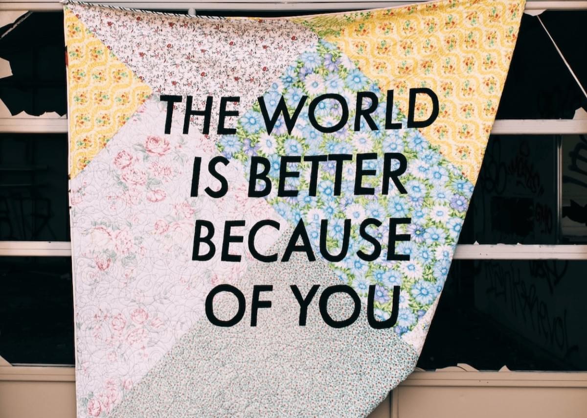 Über Worte hinaus: Eine Missionserklärung verfassen, die in der Suche Anklang findet