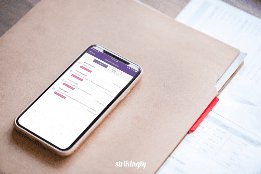 Desain Dashboard yang Mencolok pada Ponsel