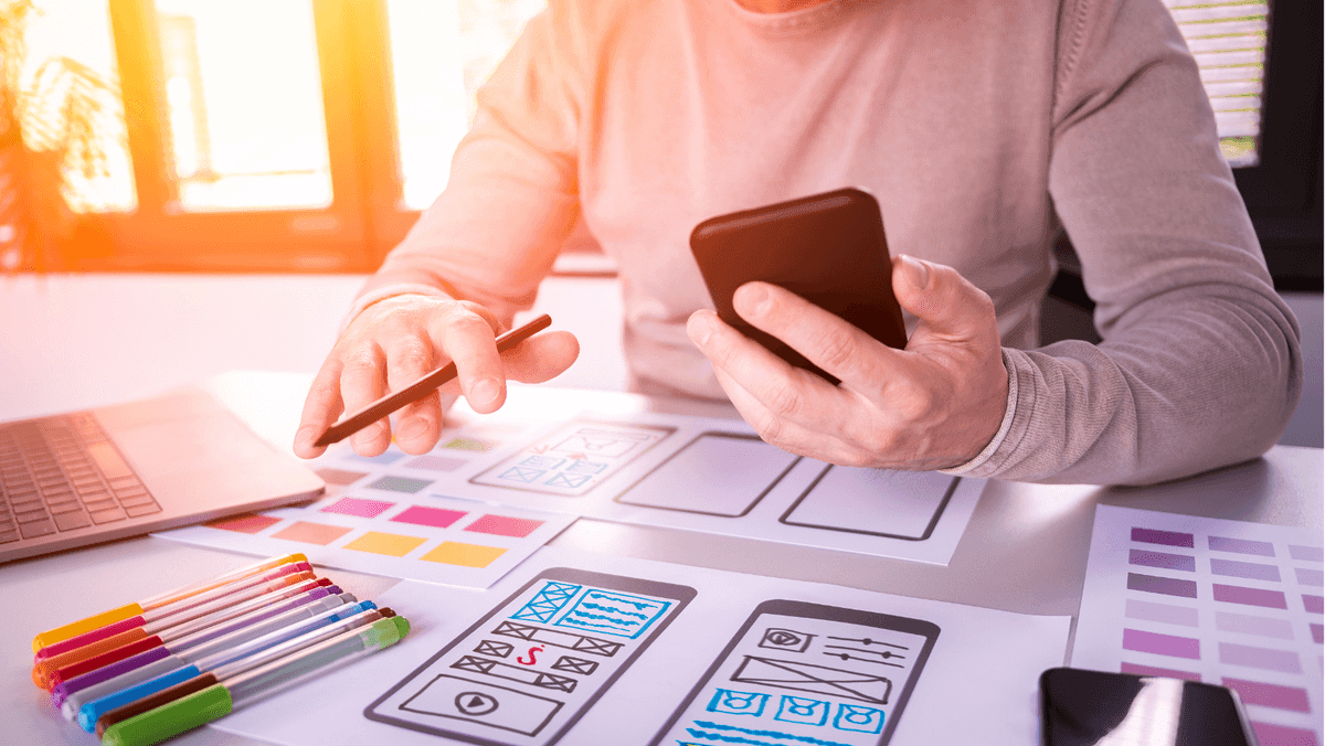 10 practici esențiale de design pentru site-uri web mobile