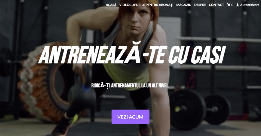 Antrenează-te cu șablonul de marketing fitness Cathy de la Strikingly