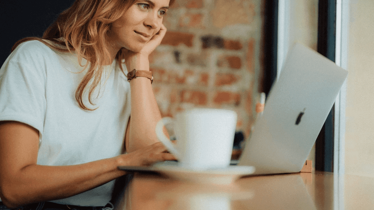 إتقان لعبة الأسماء: كشف 15 نصيحة لاختيار اسم نطاق