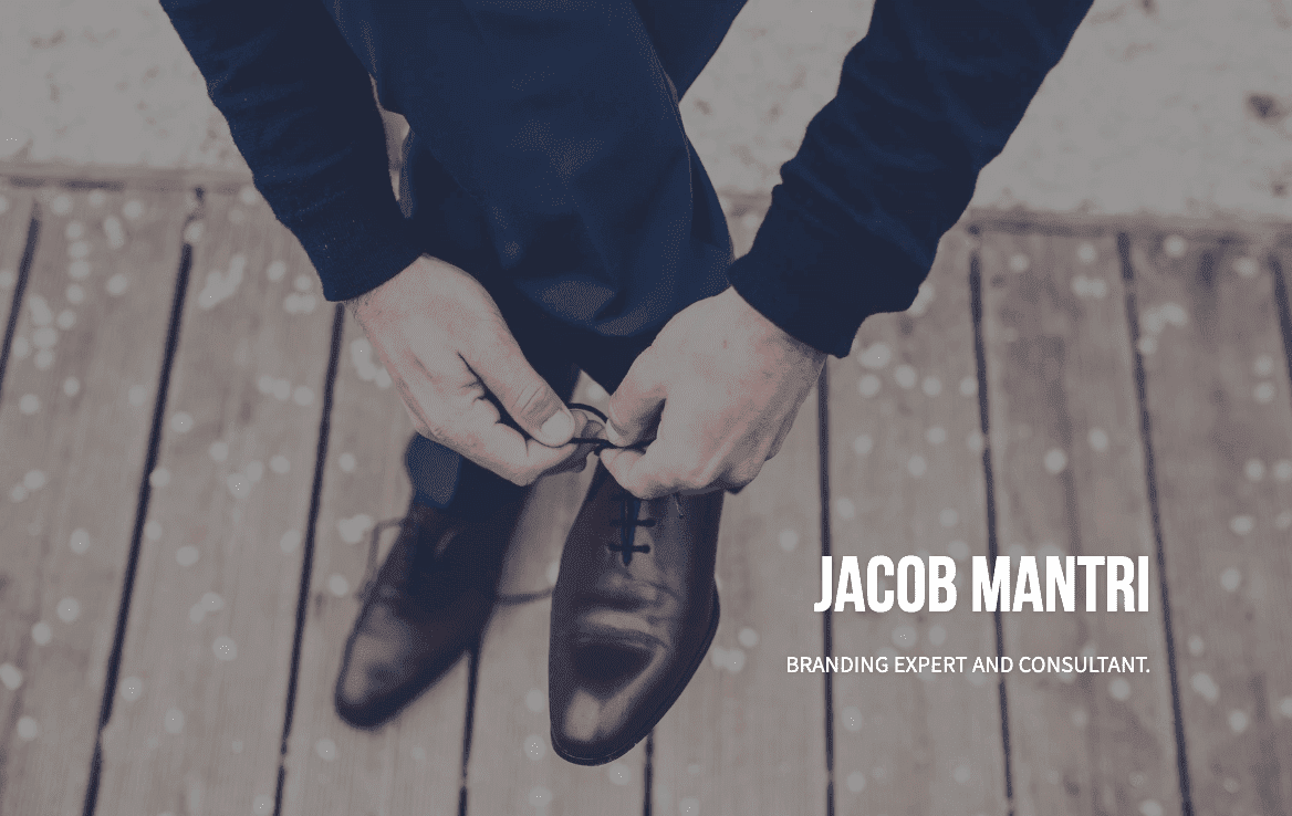 Opowiadanie historii w formie wizualnej: szablon perspektywy od Strikingly