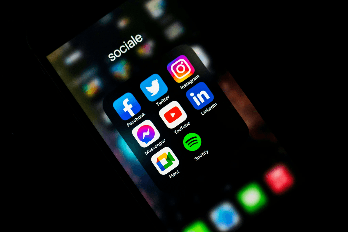 تطبيقات وسائل التواصل الاجتماعي الشهيرة للمحتوى المرئي