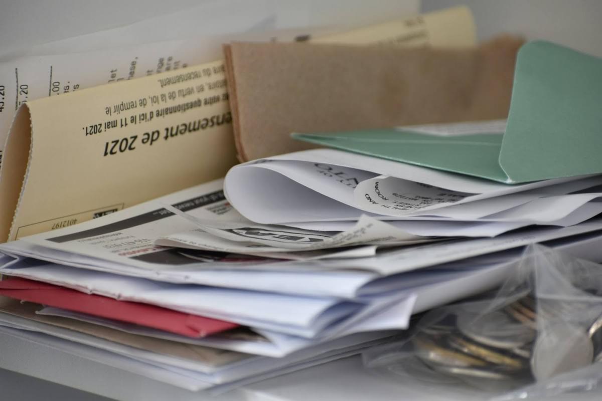 Przykłady właściwej etykiety biznesowej w e-mailach