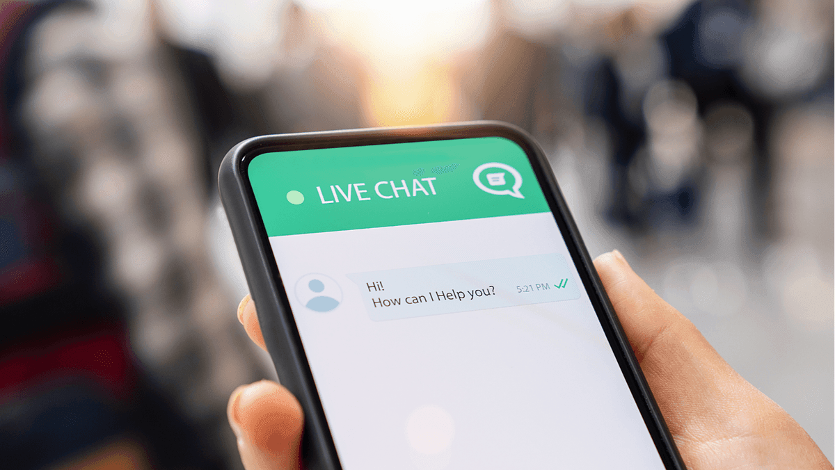 Îmbunătățiți experiența clienților cu chatul live pe website