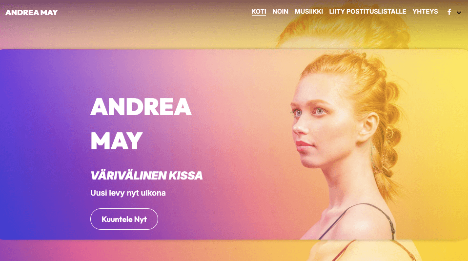 Andrea May -malli Strikinglyltä