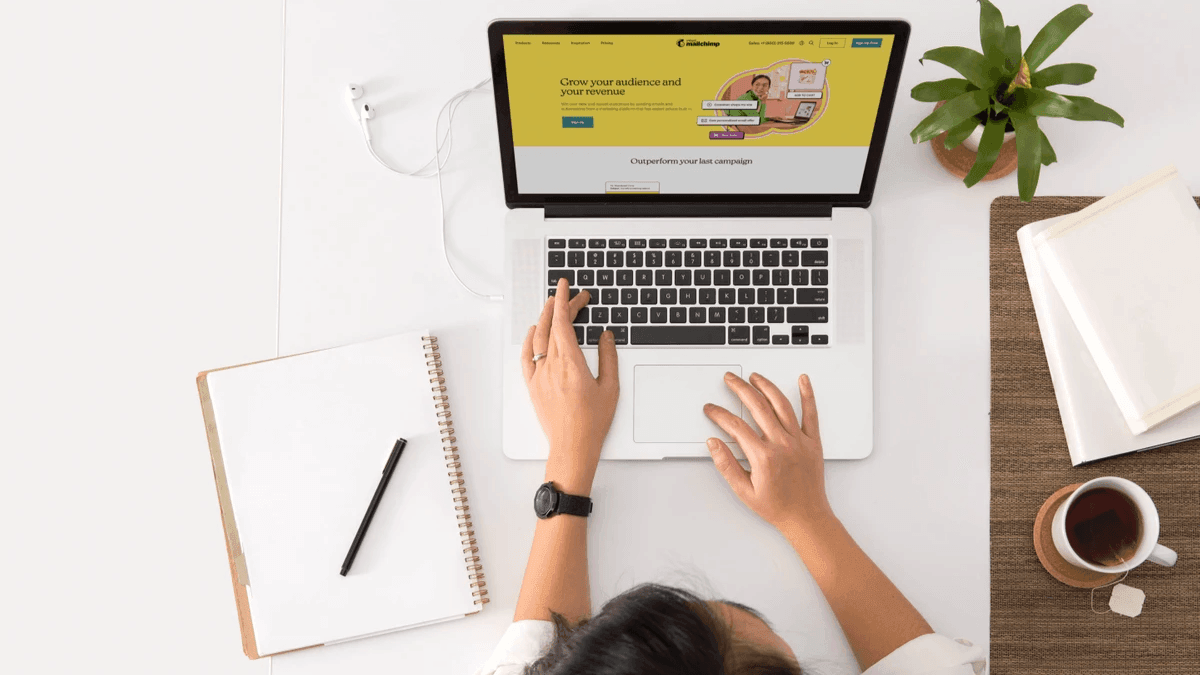 Transformări web 101: descoperirea magiei redesign-ului website-ului