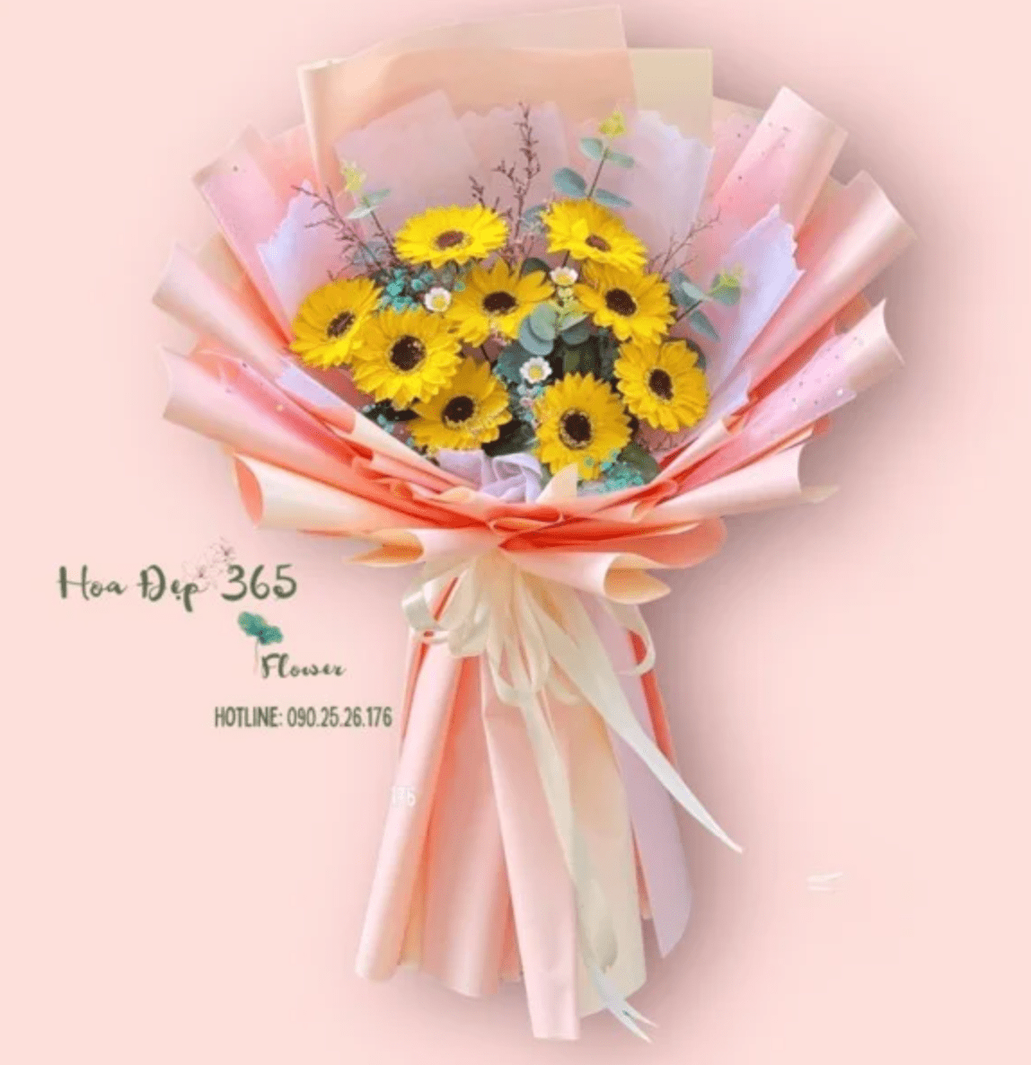 Bó hoa sáp Hướng Dương được trang trí tinh xảo thích hợp để tặng trong dịp khai trương