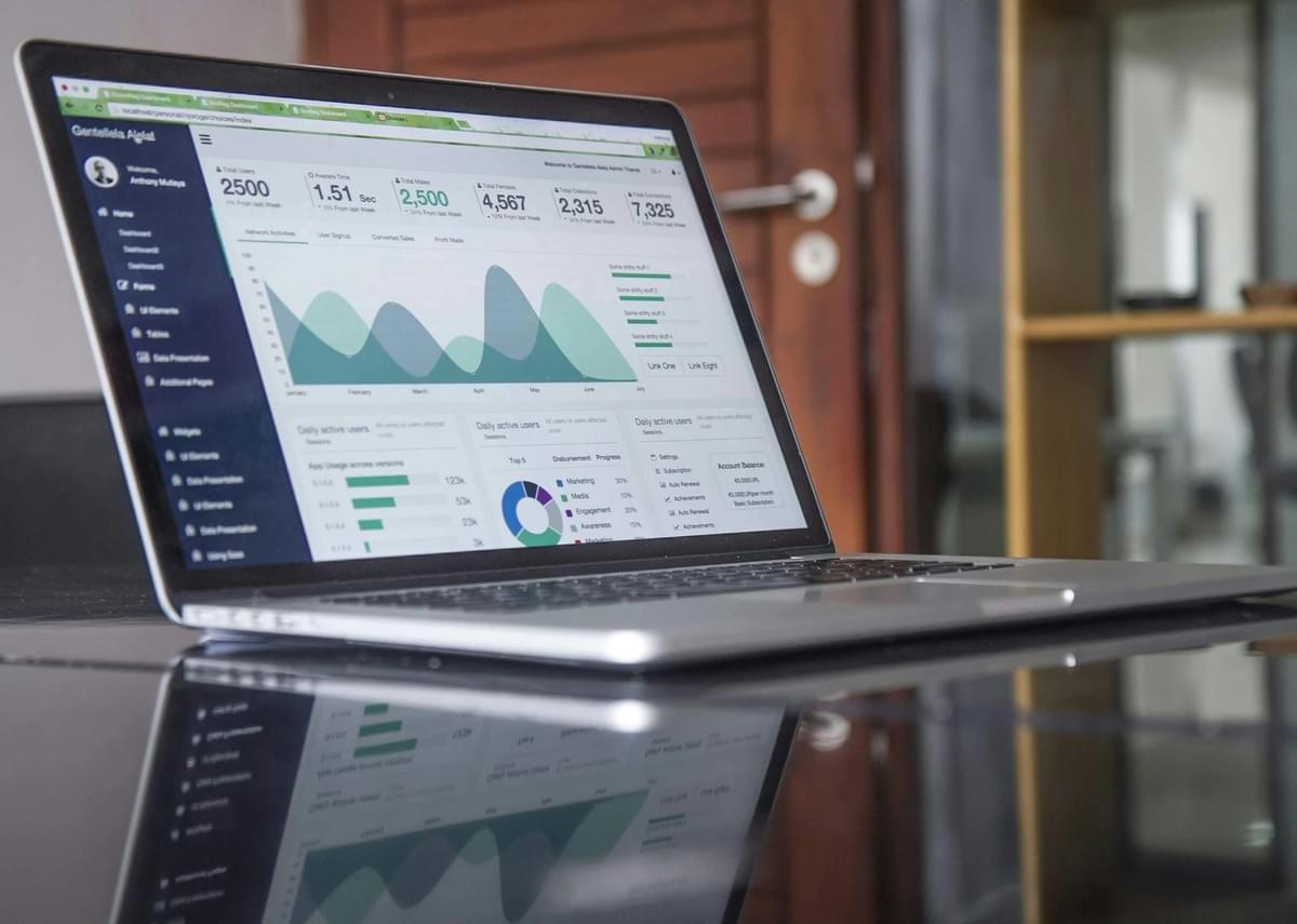 Improve cash flow management and cash visibility with weekly and real-time cash flow forecasting services in Katy and Houston, TX. Plan ahead and avoid cash shortages.