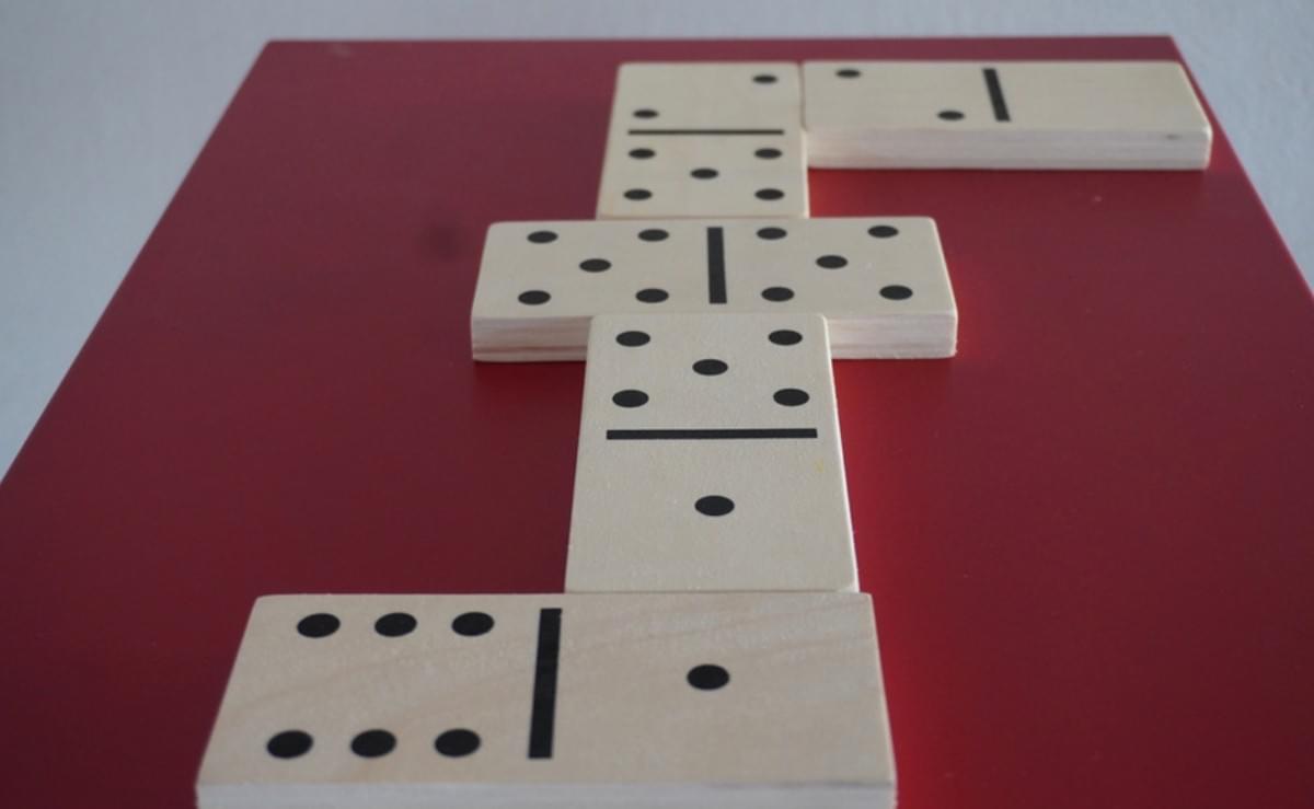 location-jeux-geants-en-martinique-domino-xxl