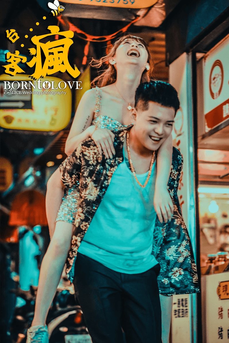 - Wang Meiling The experience of wedding dress shooting was quite pleasant, the professionalism of the photographer perfectly presented our love story. Our team has assisted over 500 couples in realizing their dream wedding. Wedding dress shooting ✕ Boutique dress ✕ Professional consultant ✕ Ceremony design