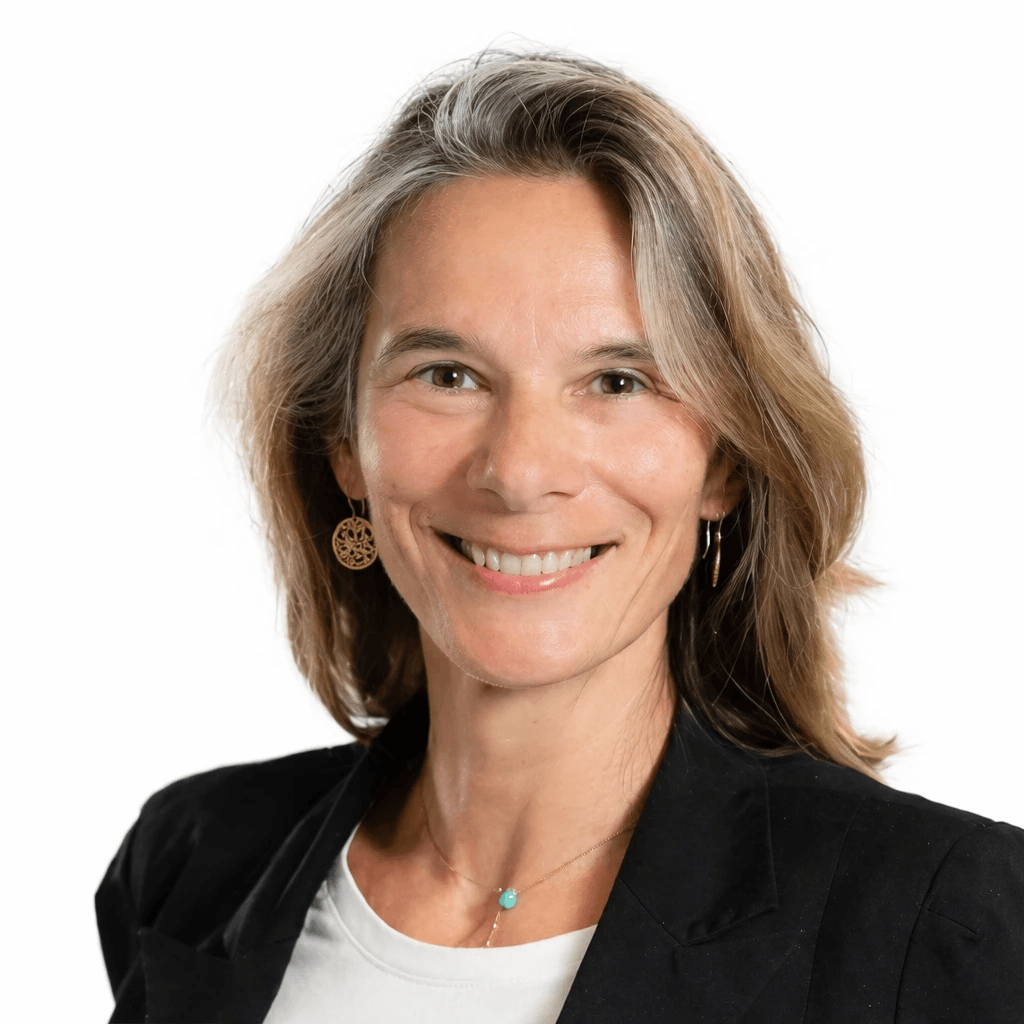 Portrait d’Anne Beaugendre, psychopraticienne en Gestalt-thérapie.