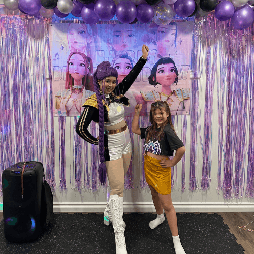 Taylor Swift Rumi K-Pop Demon Hunter Star Celebrity Singer Character Performer Kids Birthday Party in Edmonton