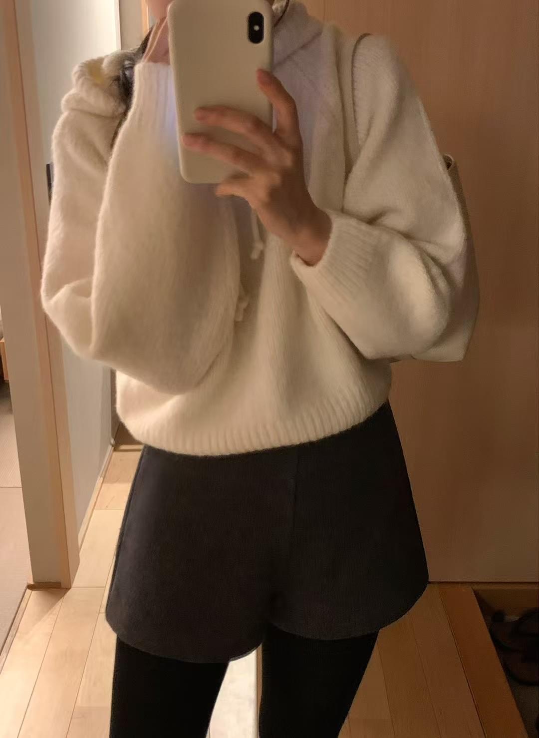 [25Ｗ1205]奶呼呼羊毛粗針織連帽上衣（兩色）