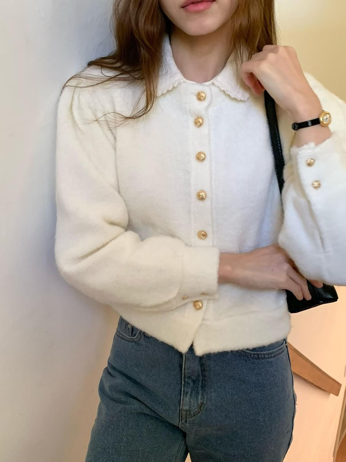 [25W1103]🇰🇷正韓空運(預購)/韓國代購/秋冬新品/甜美圓領金釦澎袖短版罩衫(四色) 推薦自留款!