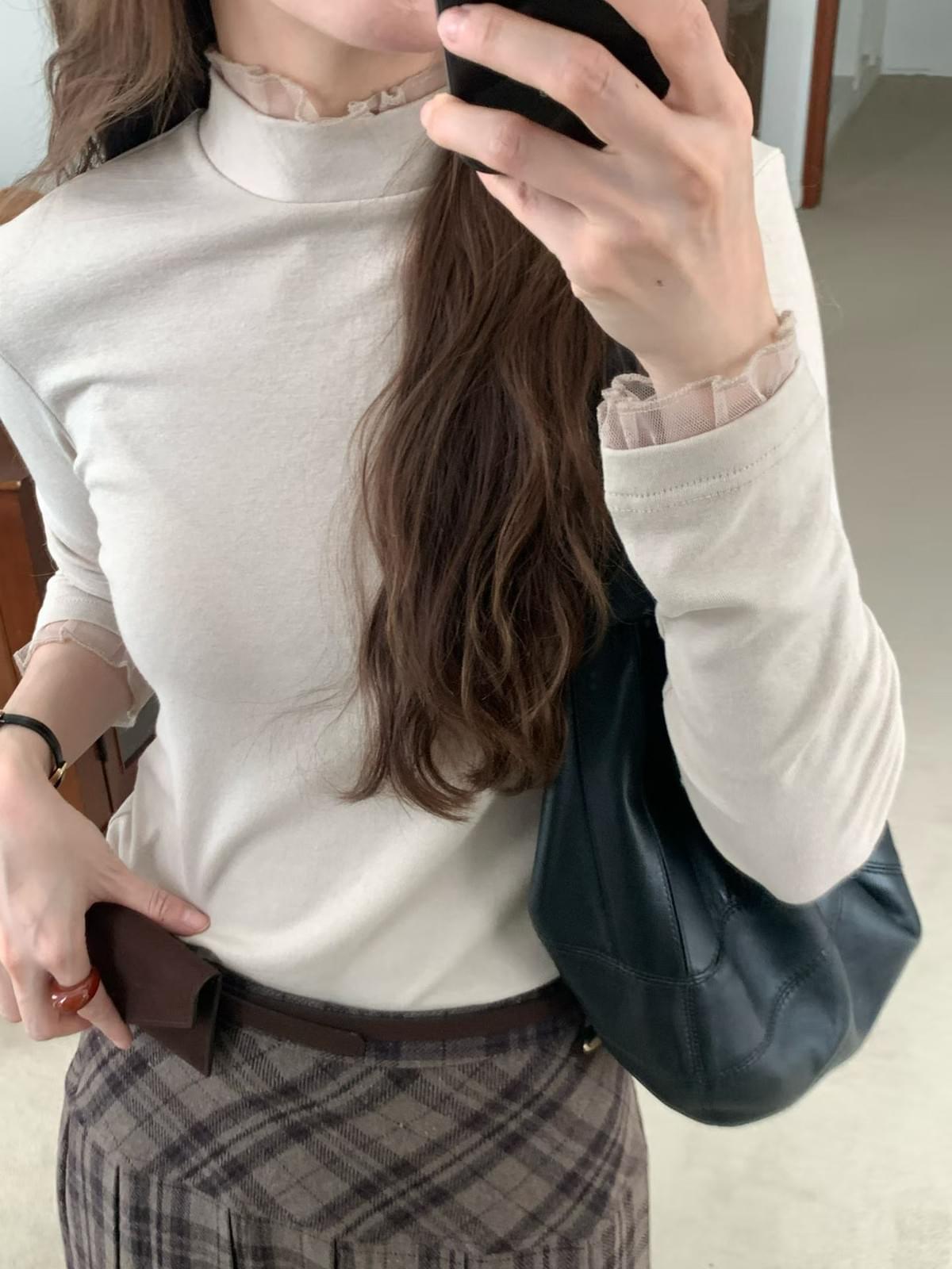 [25Ｗ1106]小立領網紗拼接內搭 打底衣（七色）