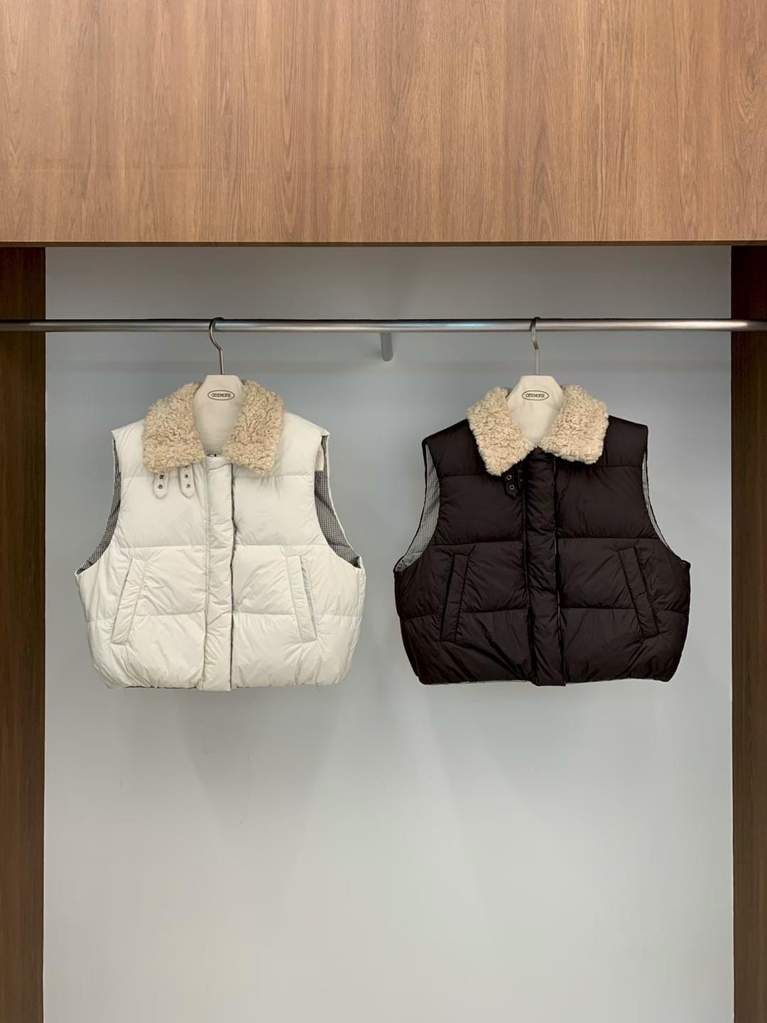 25W1204]羔羊毛翻領兩面穿羽絨背心（兩色）