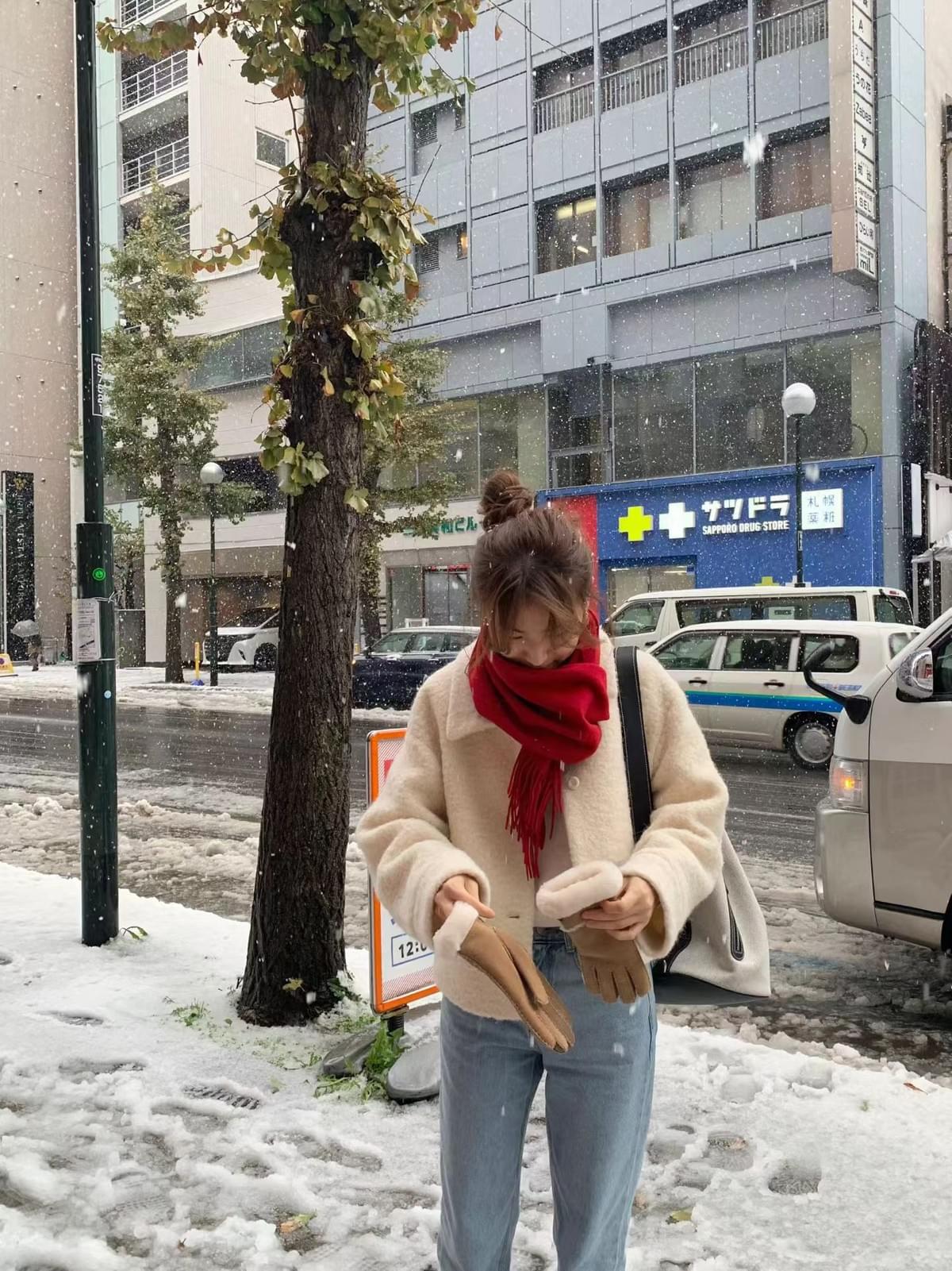 [25F1014]OUNCE柔軟不扎膚素色流蘇羊毛圍巾（十色）