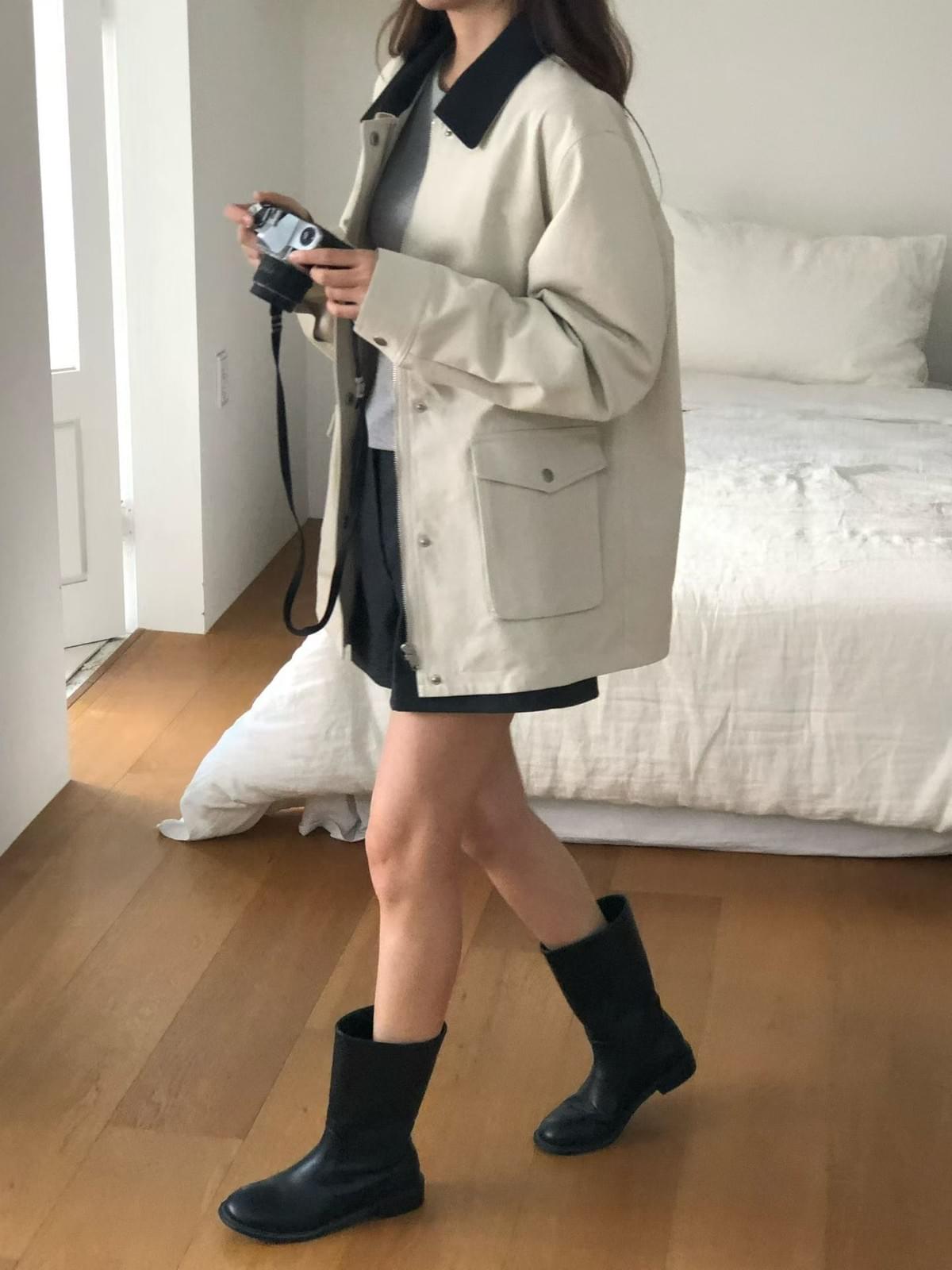 [25W1116]挺版撞色翻領中長版風衣外套(兩色)