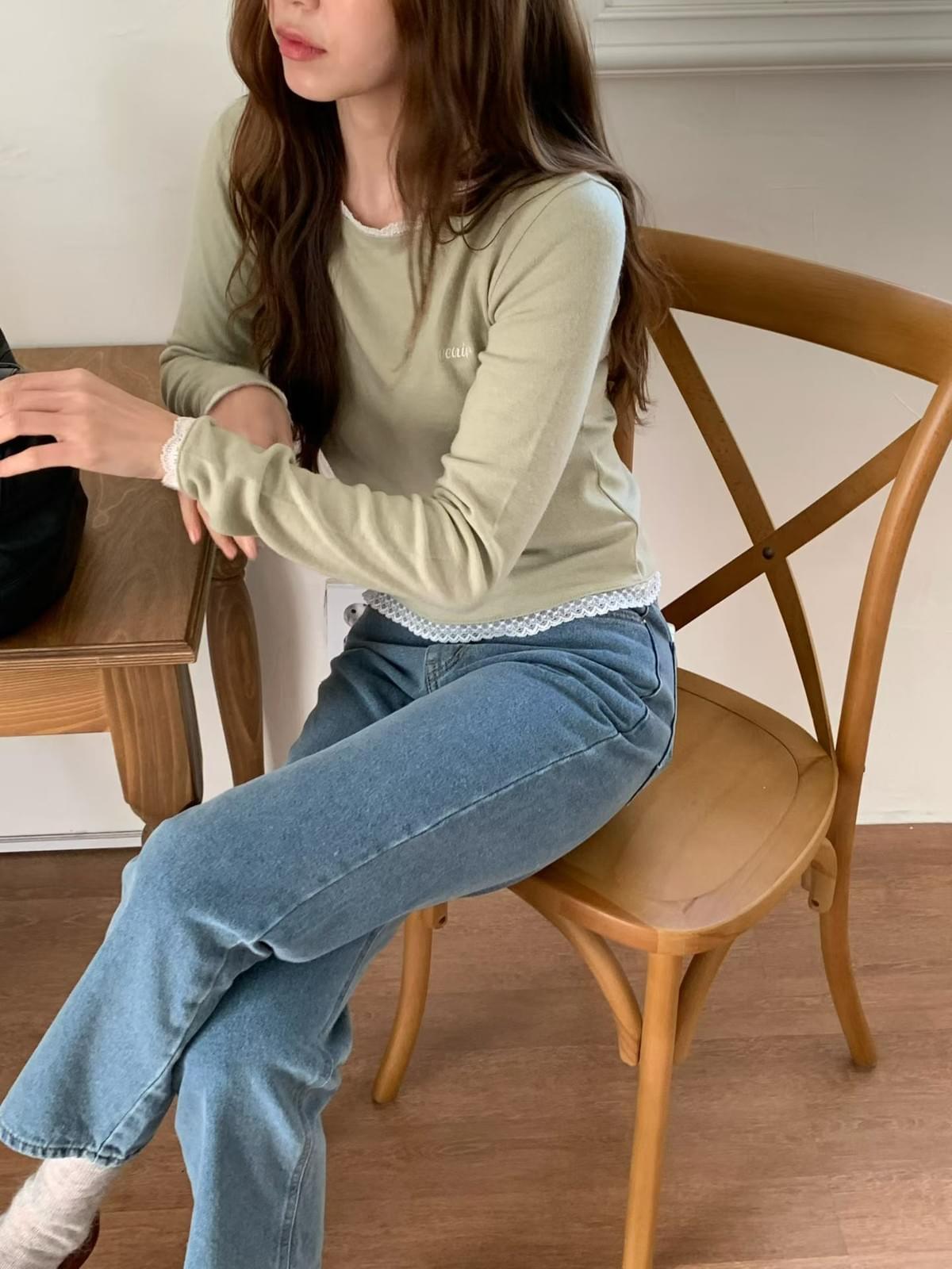 25W1104]羊毛混紡大船領蕾絲鑲邊素色上衣(四色)