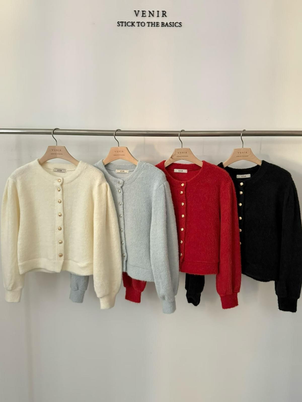 [25W1103]🇰🇷正韓空運(預購)/韓國代購/秋冬新品/甜美圓領金釦澎袖短版罩衫(四色) 推薦自留款!