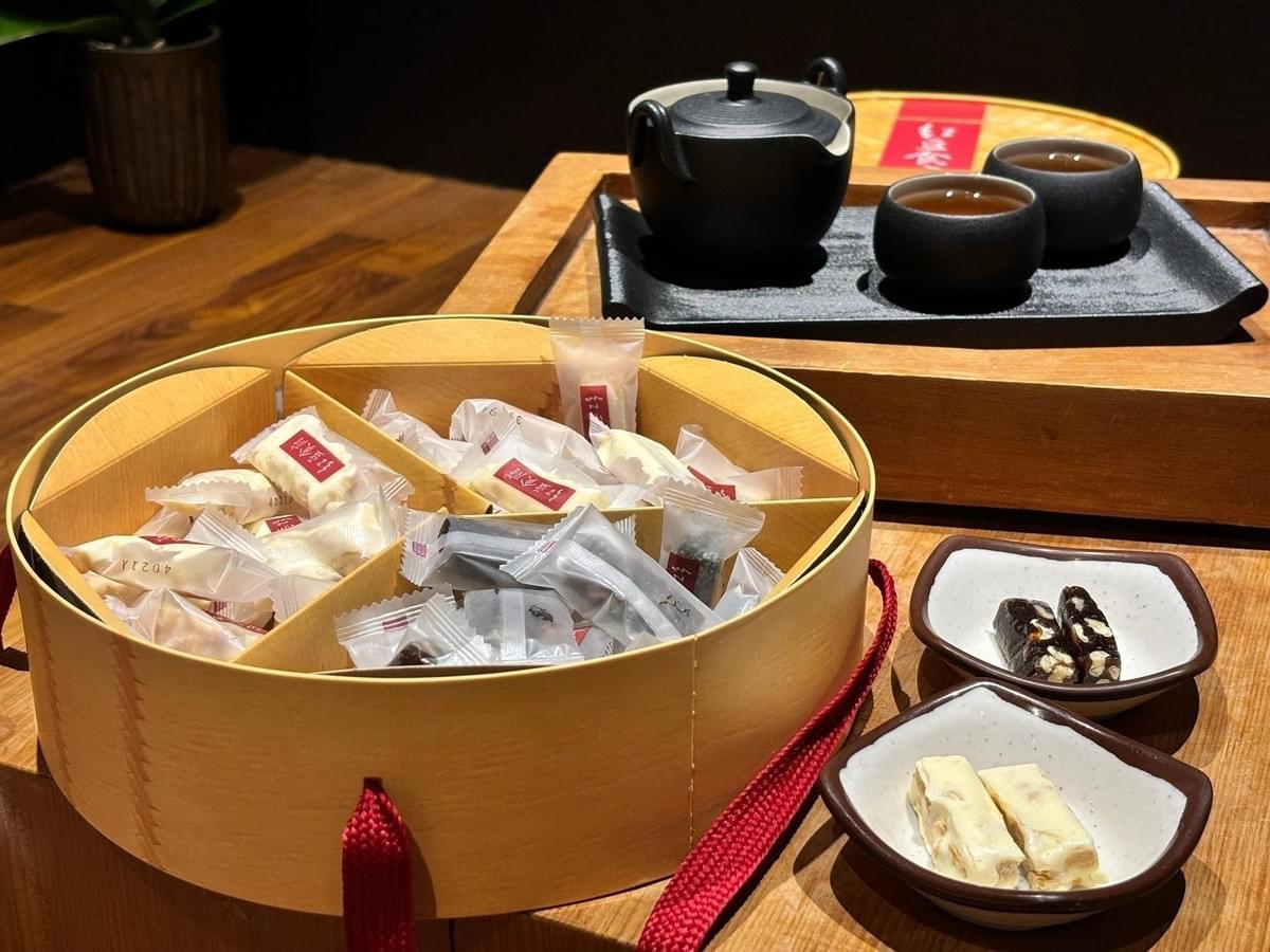 『紅豆食府』圓滿伴手禮盒｜圓形竹編提繩禮盒—1/12~2/9