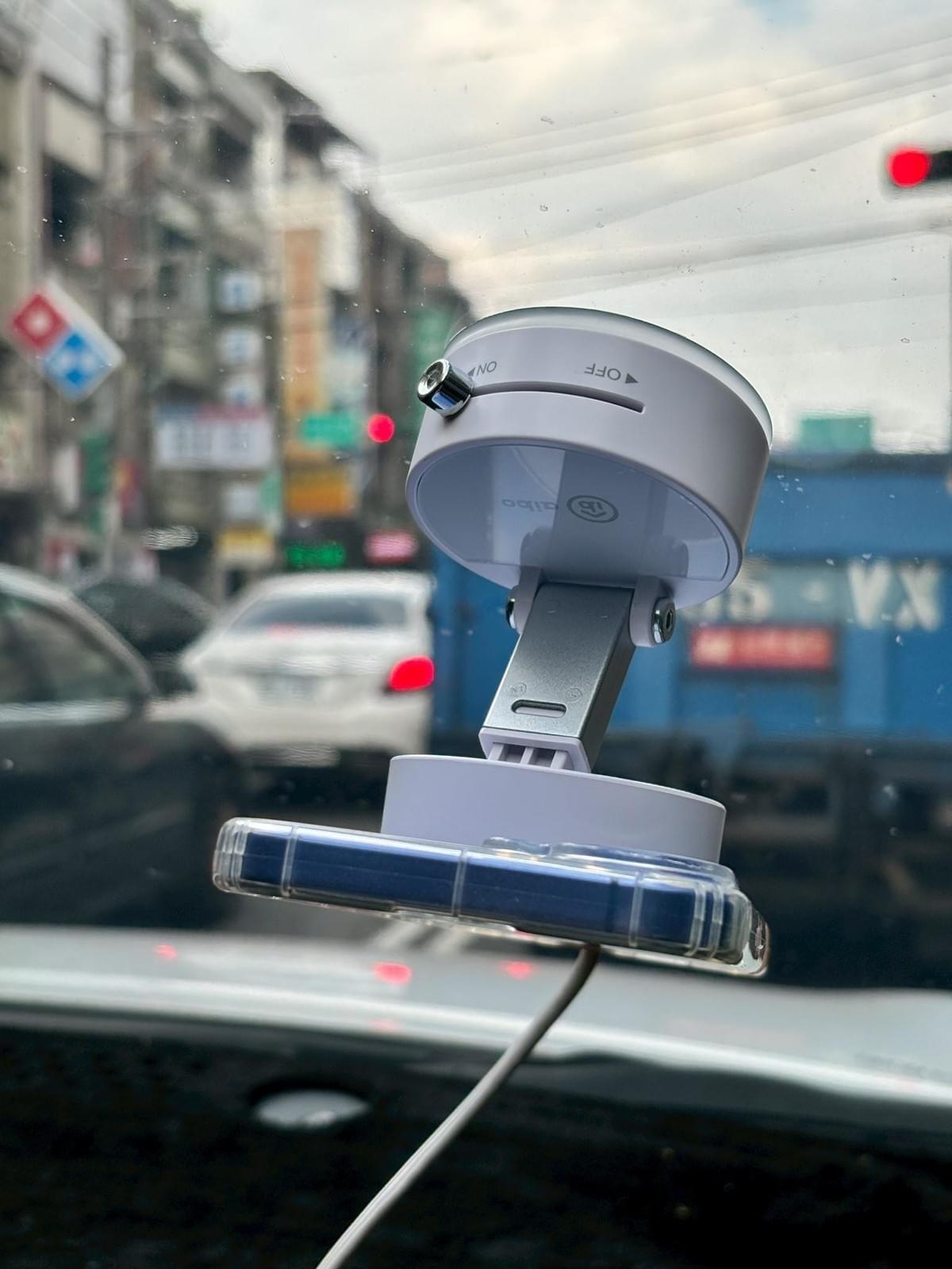 『aibo』雙面吸 強力真空吸盤 磁吸手機支架—4/24~5/22