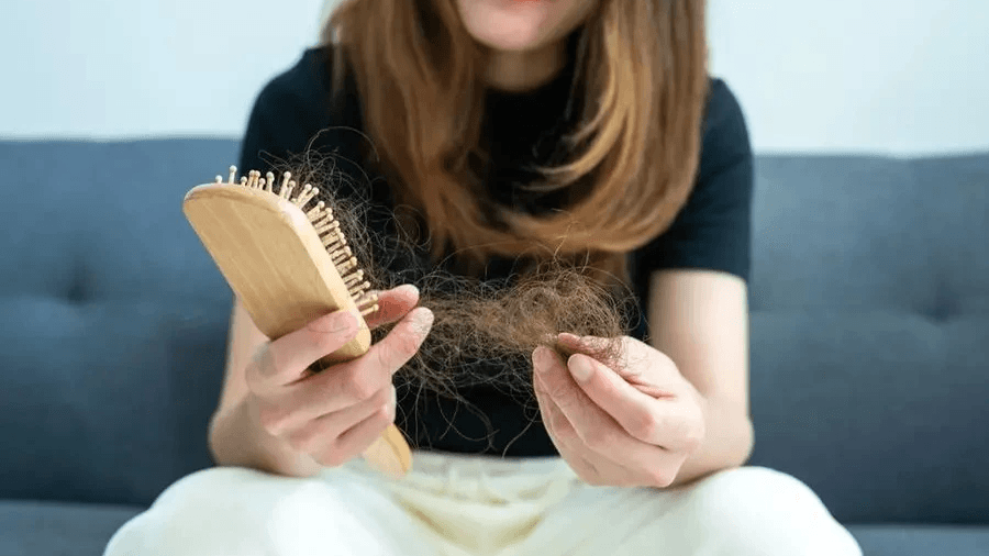 How to Choose the Right Hair Loss Clinic in Dubai Essen...