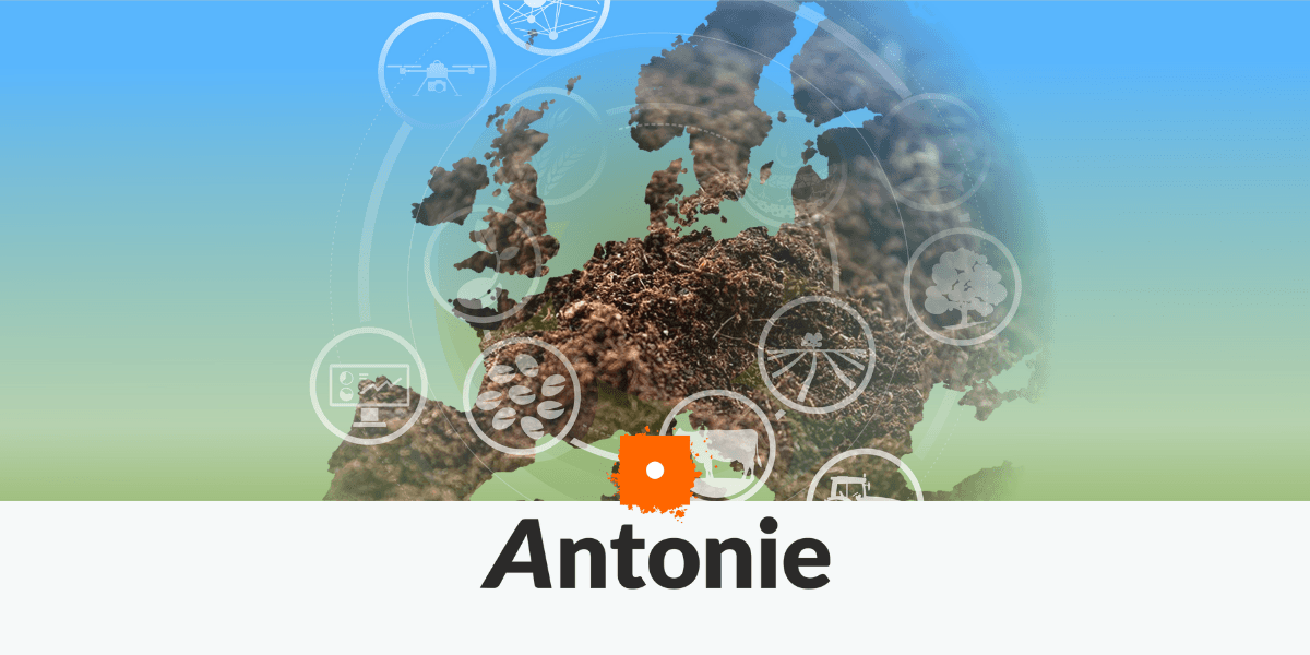 Beeld van Europa gemaakt van aarde met agrotechnologie-iconen , dat bodemmonitoring in de EU voorstelt