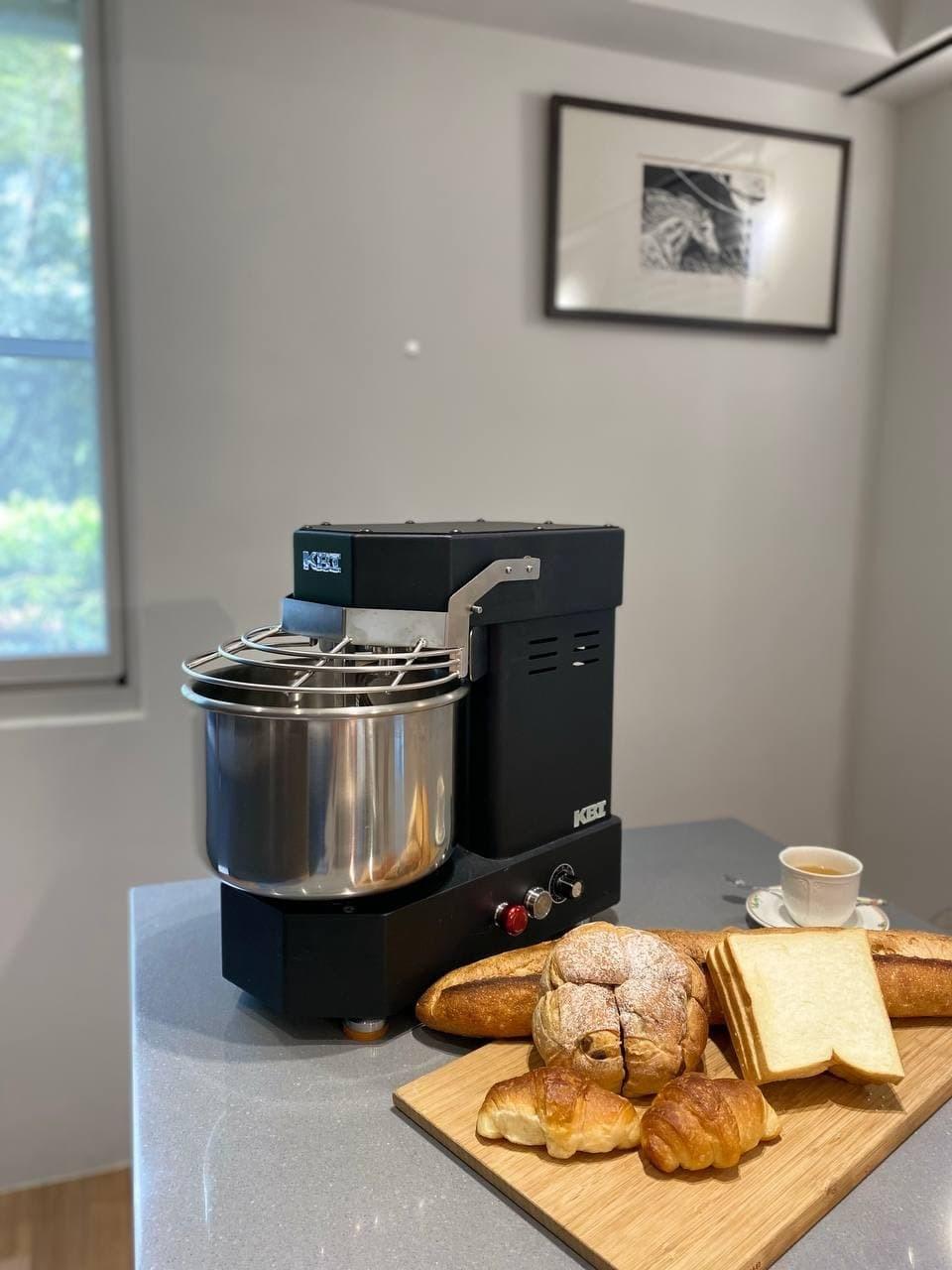 S6spiralmixer 桌上型螺旋攪拌機01